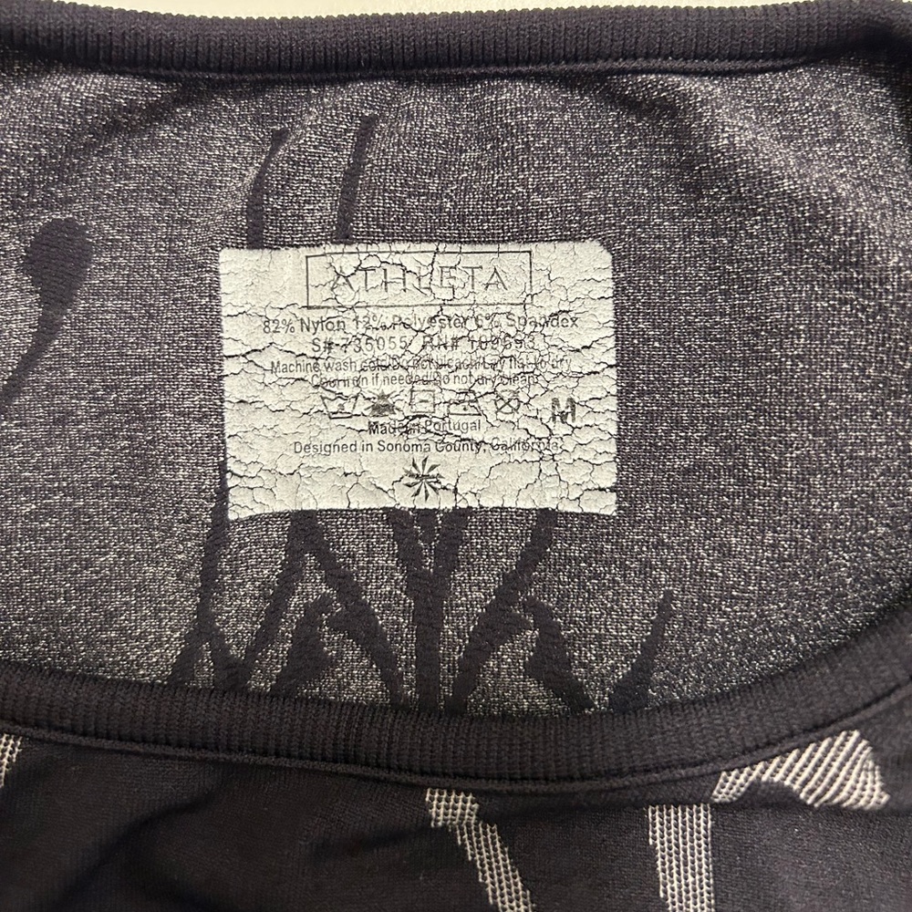 Athleta Size M Medium Black and White Stretch Tank Top - Picture 3 of 3